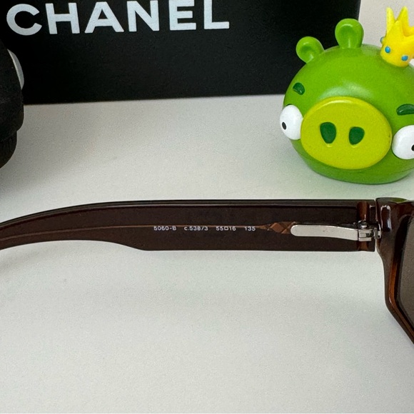 CHANEL RHINESTONE SUNGLASSES - Picture 6 of 10